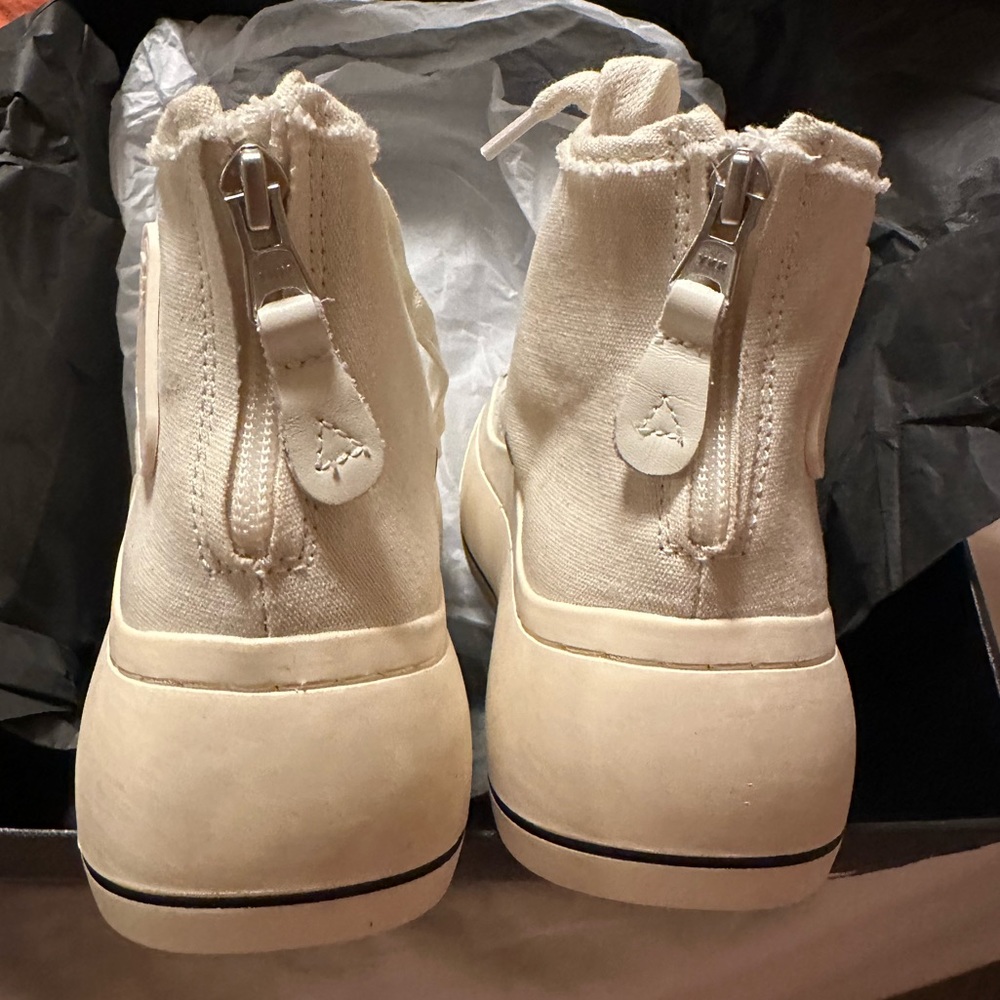 R13 Off-White High-Top Platform Sneakers - Picture 7 of 11